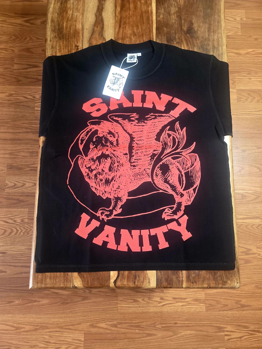 SAINT VANITY Men's Griffin Black Graphic Short Sleeve Tee
